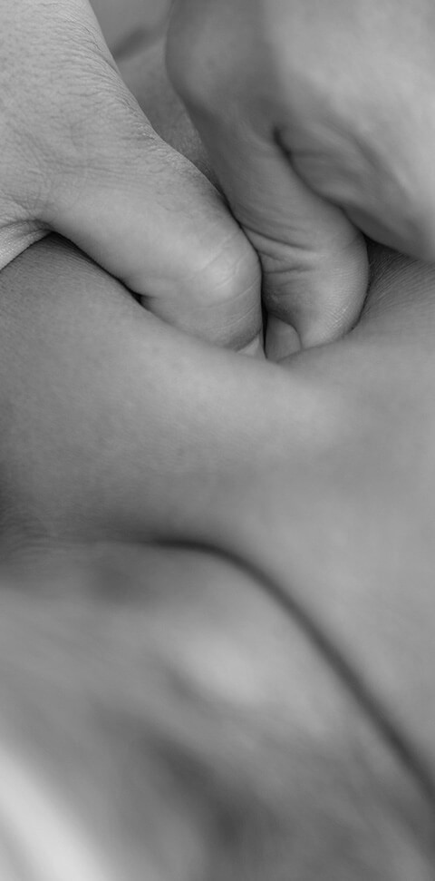 Le massage sportif Deep Tissue détend les muscles après un effort physique intense